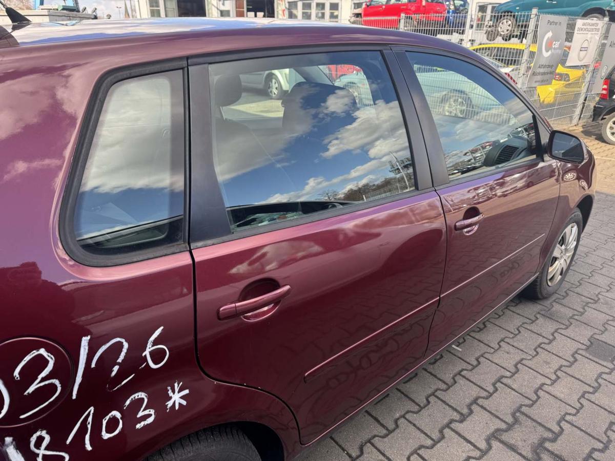 VW Polo 9N3 original T&uuml;r hinten rechts LC3R Winterred Rohbau Bj.2005